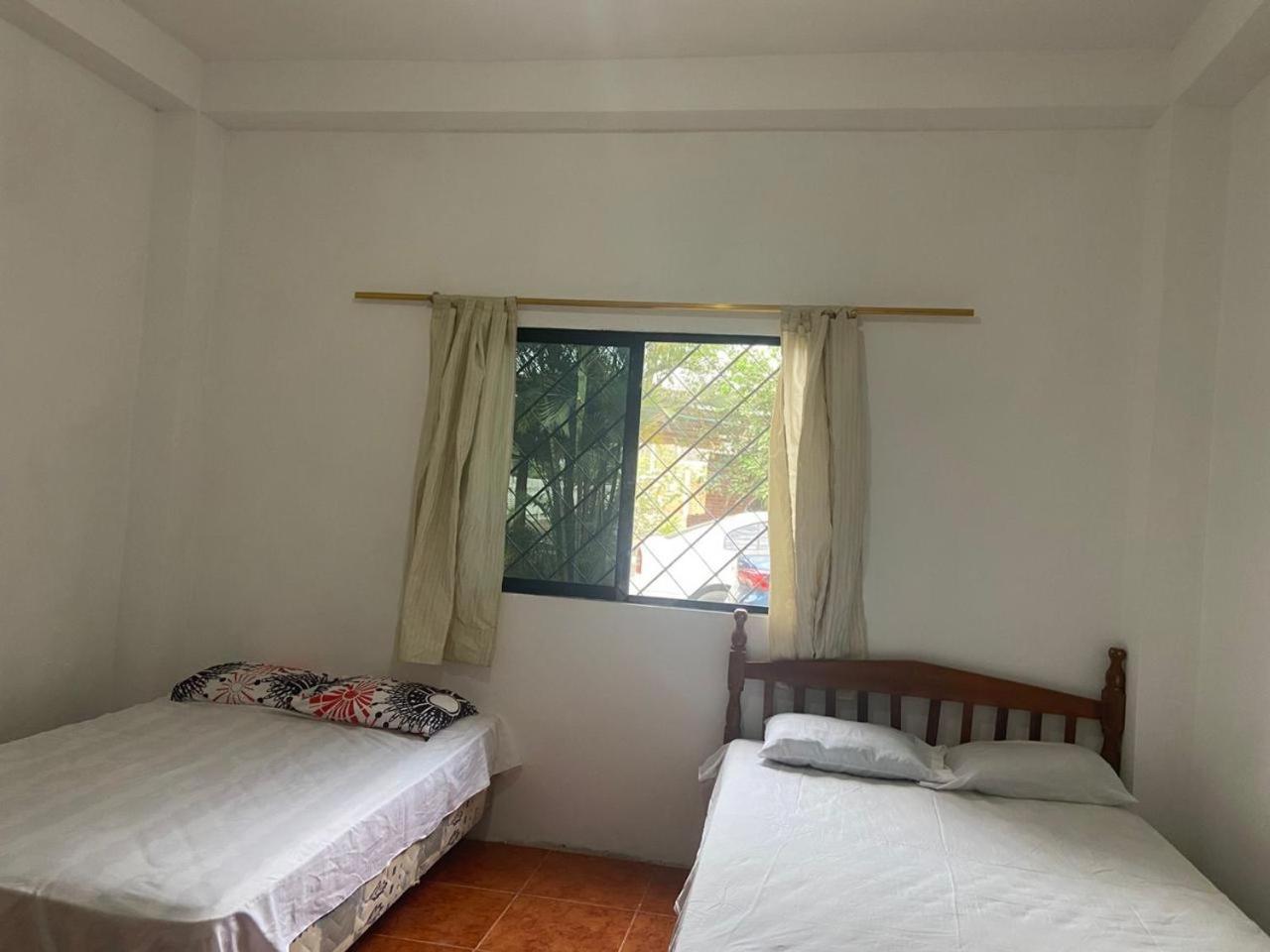 Hosteria Del Puerto Puerto López Eksteriør billede